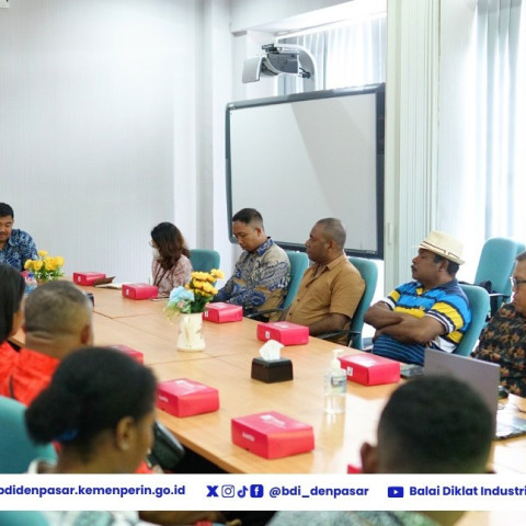 BDI Denpasar Fasilitasi On Job Training DISPERINDAG Kab. Biak Numfor